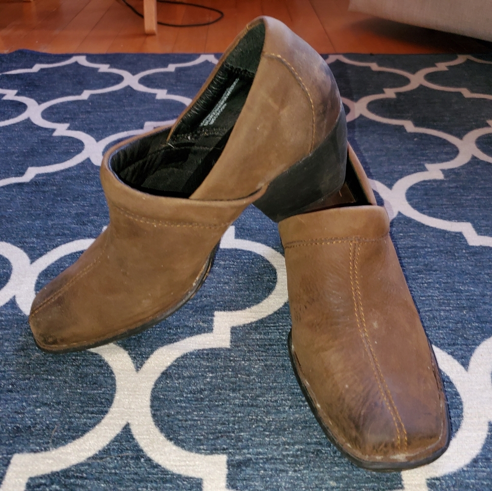Born booties